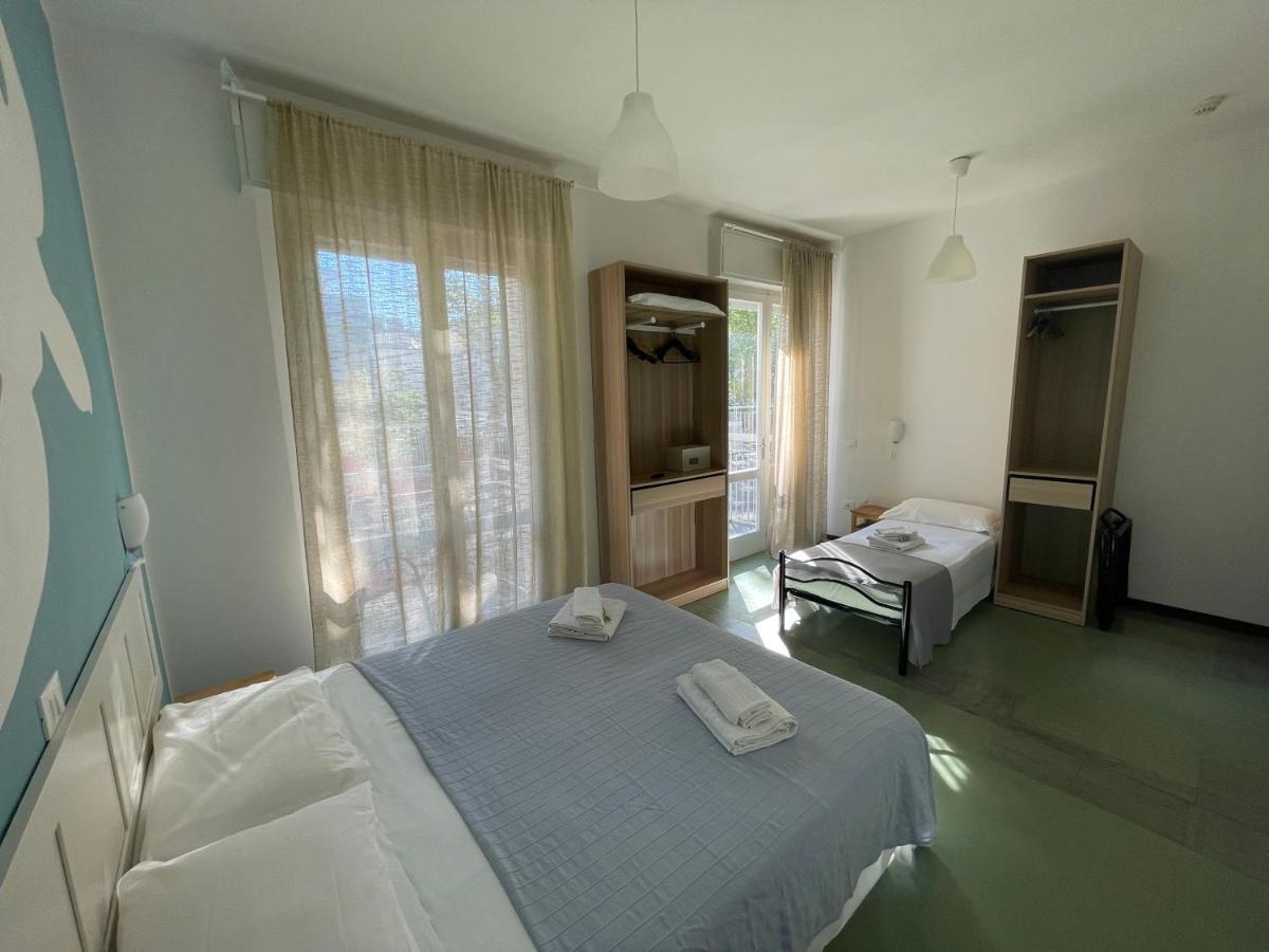 Hotel Aloha Cesenatico Zewnętrze zdjęcie